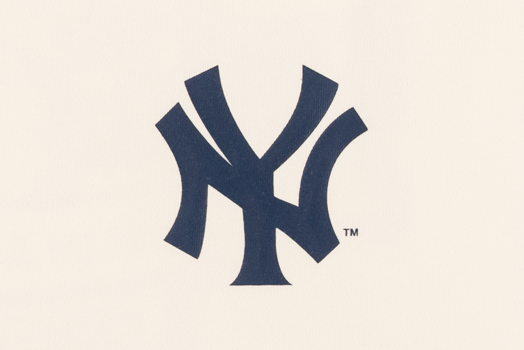 59FIFTY New York Yankees City Series Chrome White Short Sleeve T-Shirt