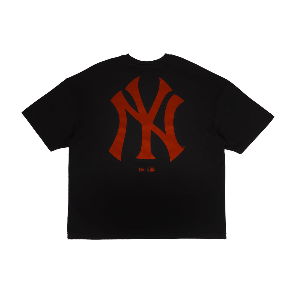 New York Yankees MLB Metallic Black Oversized Short Sleeve T-Shirt